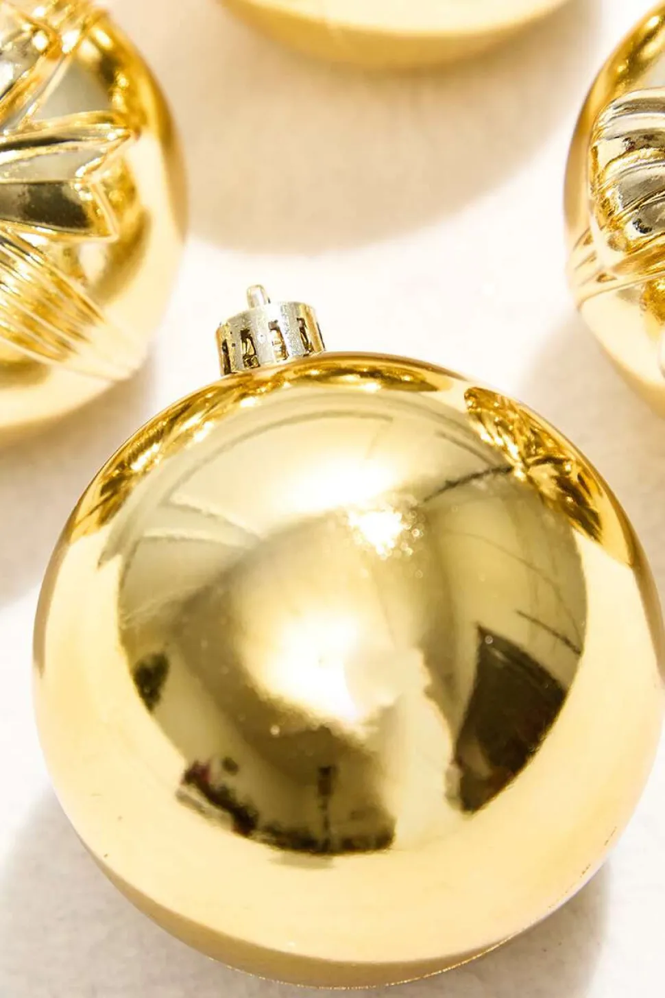 3" Assorted Tube - Shiny Gold
