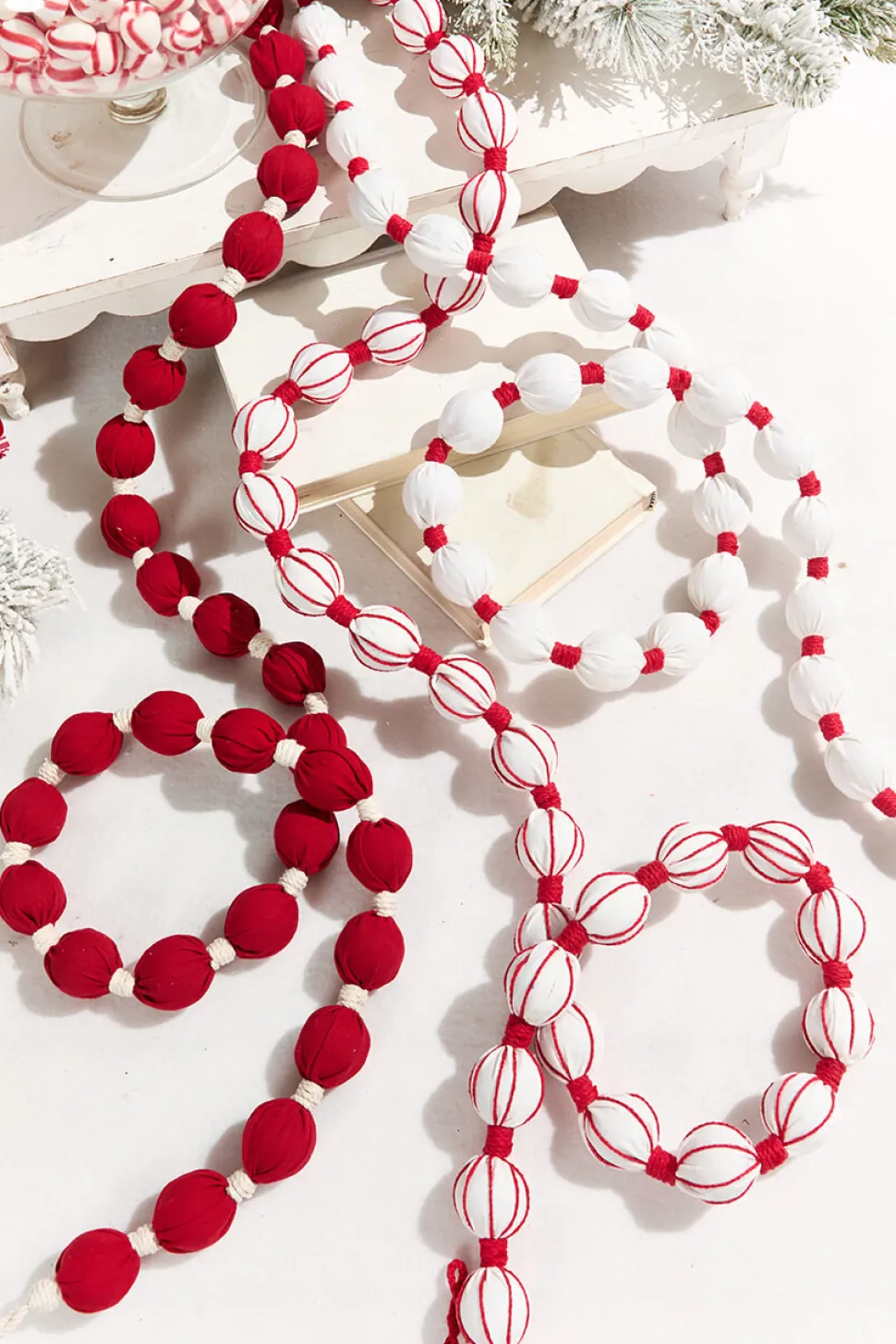 5' Ball Garland