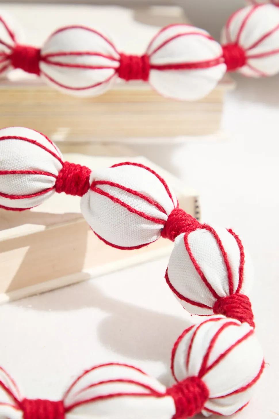5' Ball Garland
