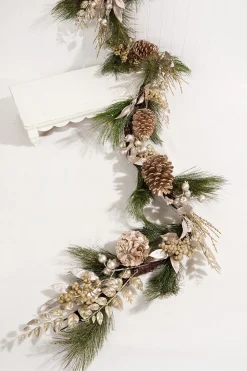 6' Berry/Pinecone/Cedar Garland - Champagne