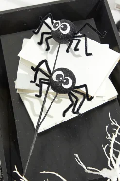 21" Black Spider Spray