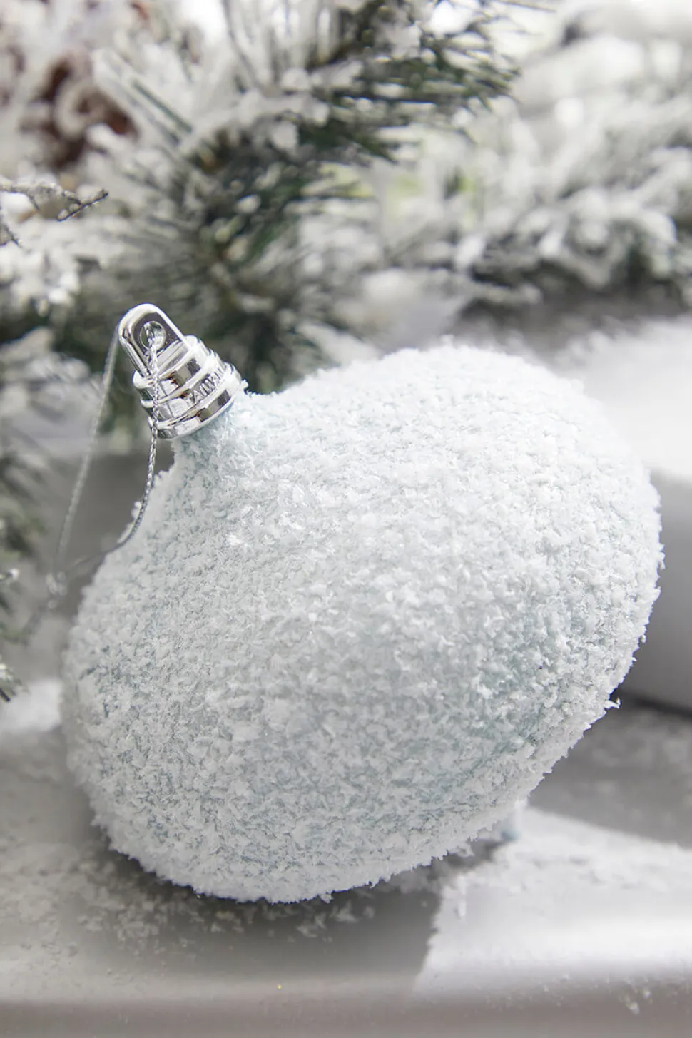 4" Blue Snow Frosted Onion