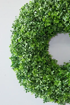 30" Boxwood Wreath