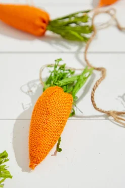 5' Carrot Garland