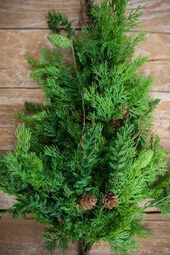 32” Christmas Cedar/Hemlock Swag