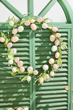 14" Egg & Leaf Wreath - Large
