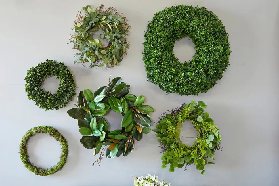 22" Eucalyptus Wreath