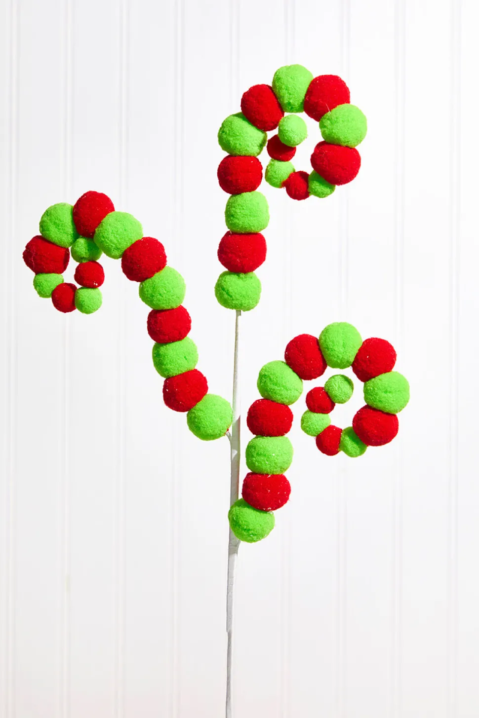 28" Felt Ball Spiral Curly Spray