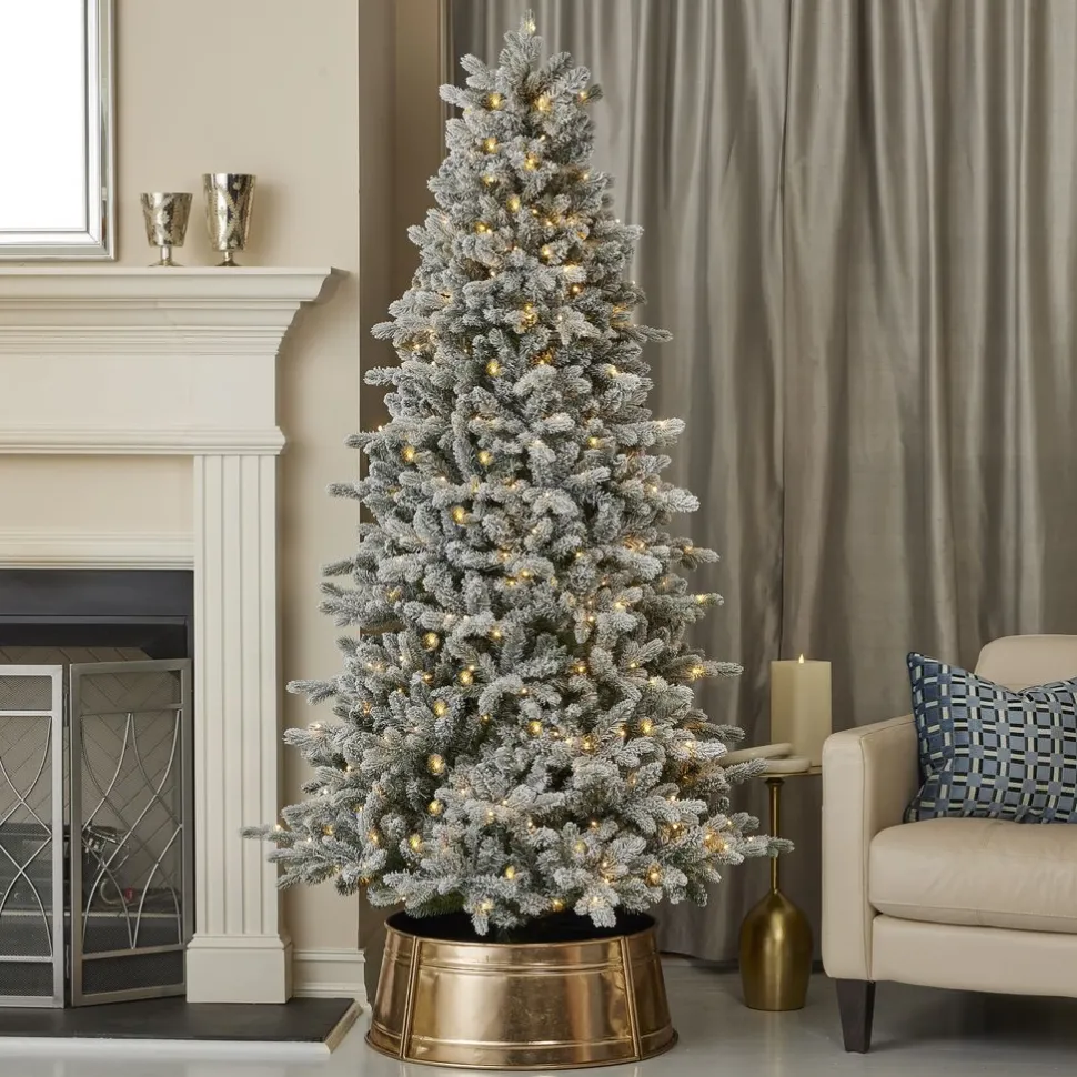7' Frosted Palmetto Pine LED Tree