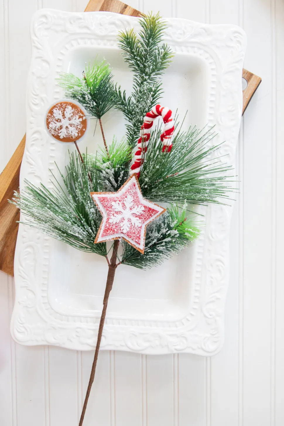 26” Gingerbread Cookie Pine Spray