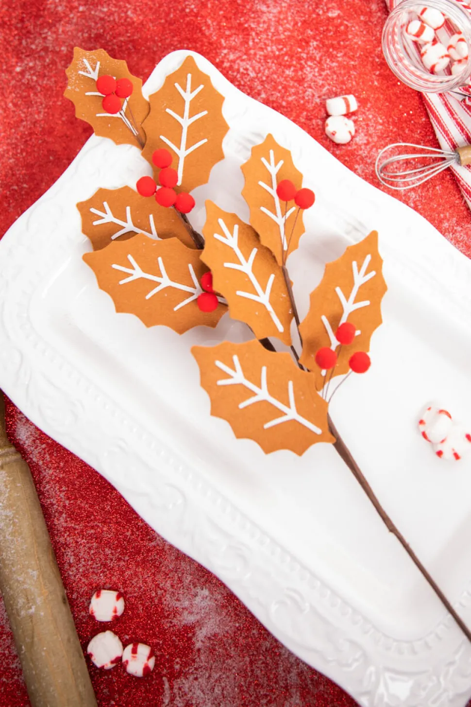 28” Gingerbread Leaf Spray with Red Berries