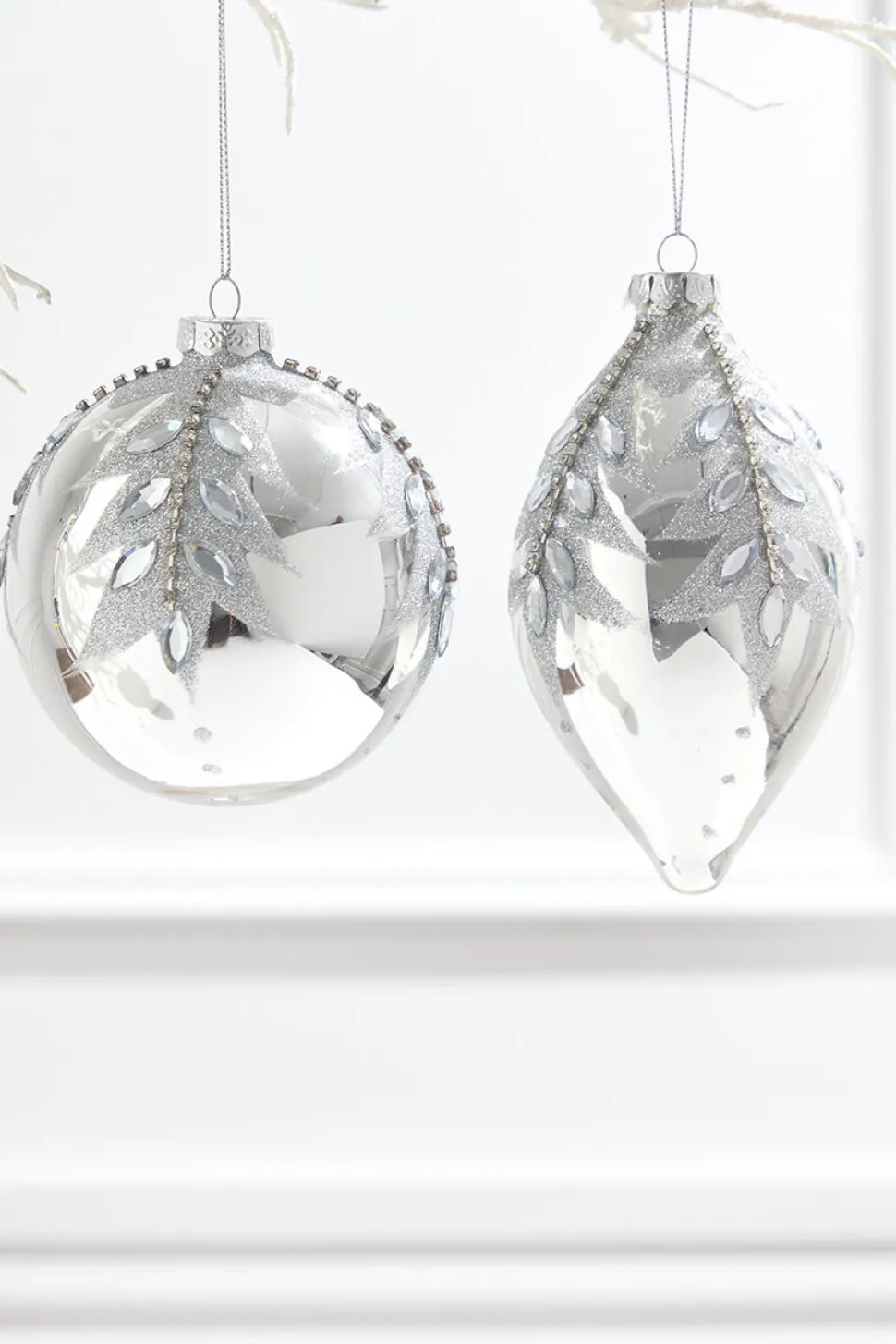 4" - 5.5" Glass Jewel Ball & Finial Ornament