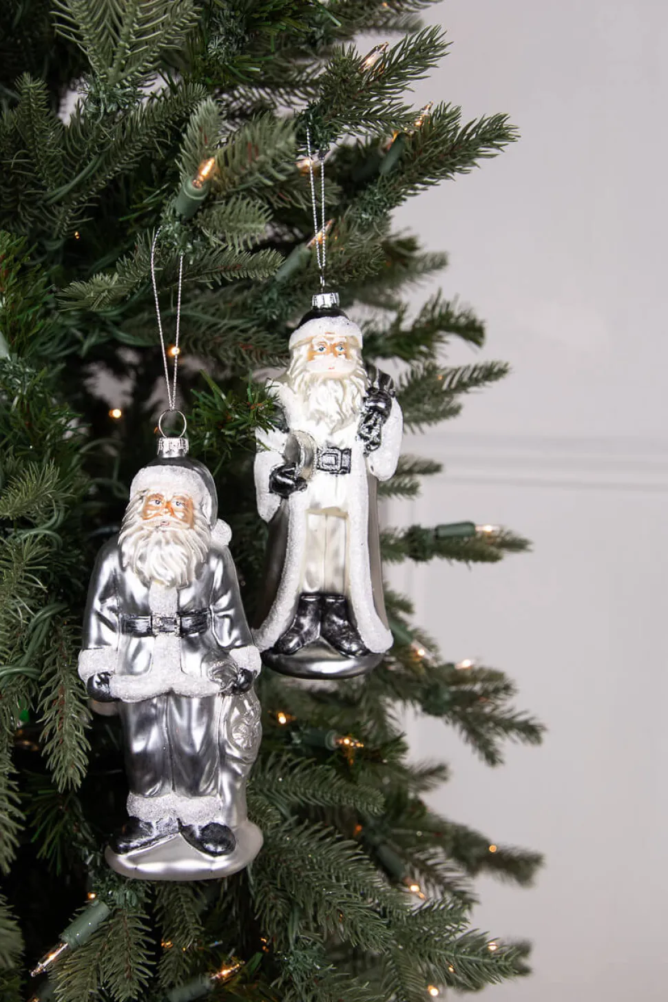 6.5" Glass Santa Ornament