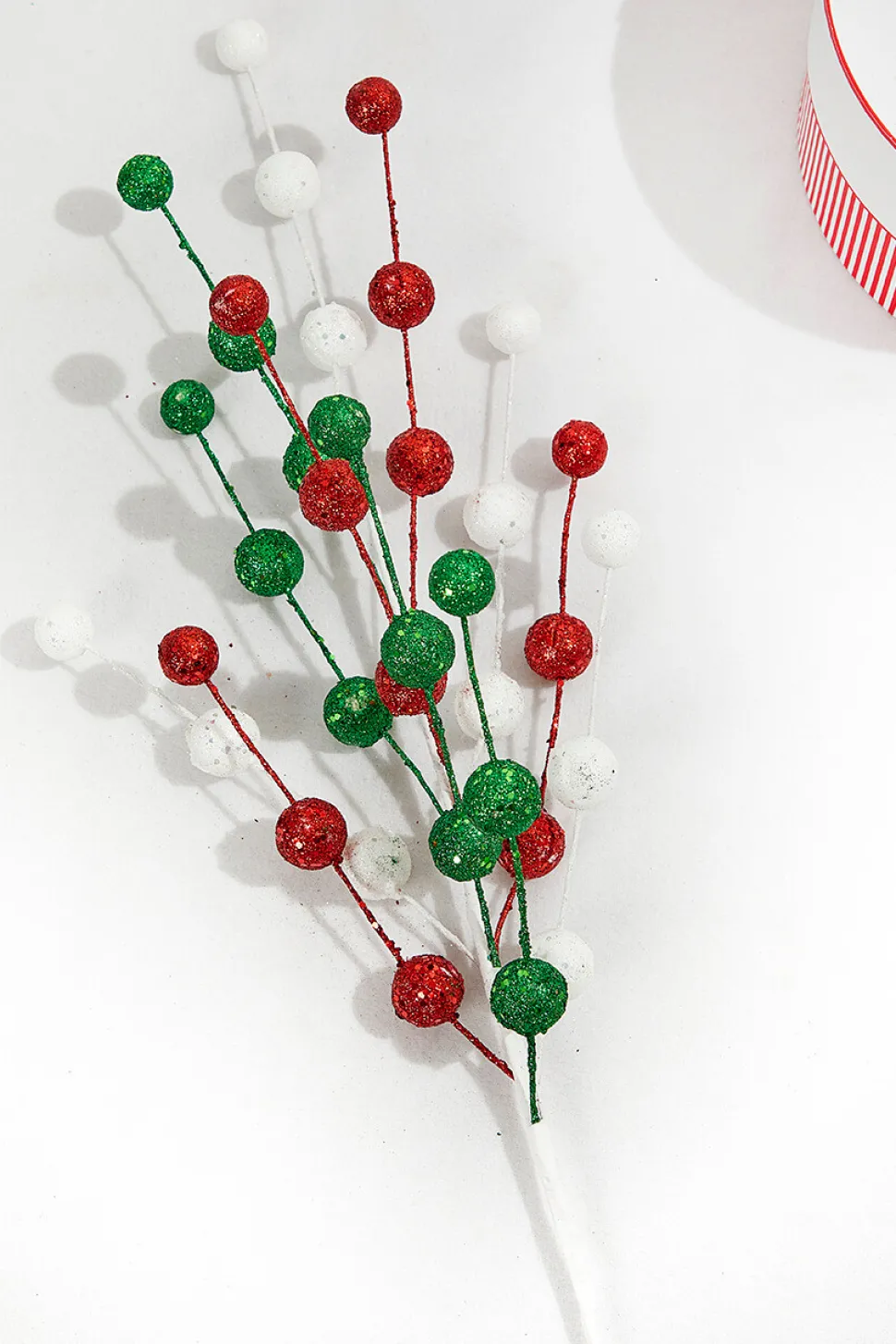 32" Glitter/Mica Ball Spray - Red/Green/White