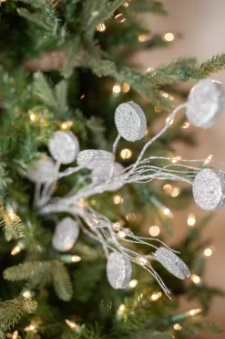 33” Glitter Silver Dollar/Twig Spray Silver