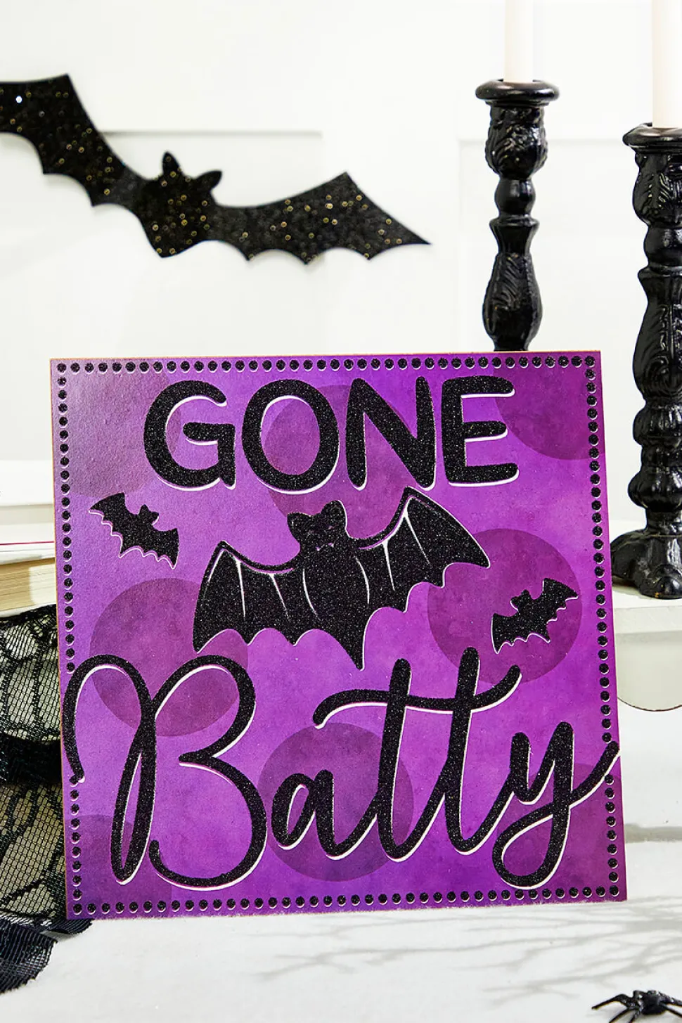 10" Gone Batty Sign