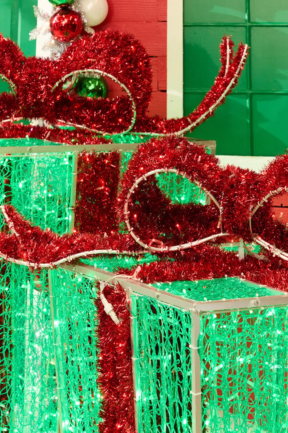 3'/4'/5' Green Gift Box Set with Red Bow