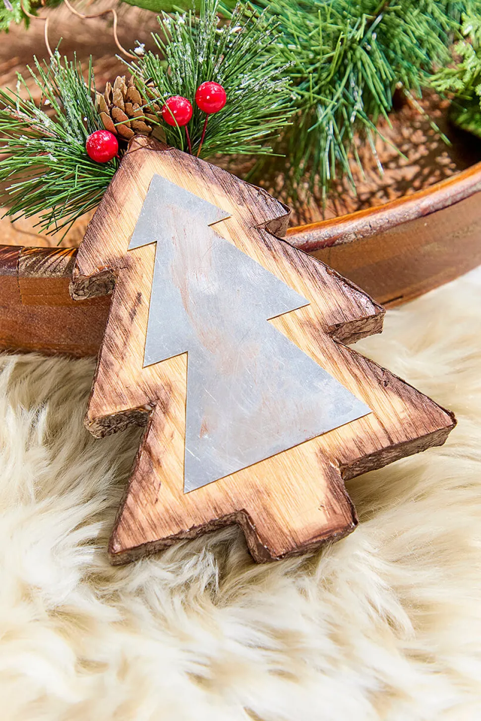 7" Hanging Christmas Tree Ornament