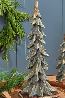 23" Highlands Tree