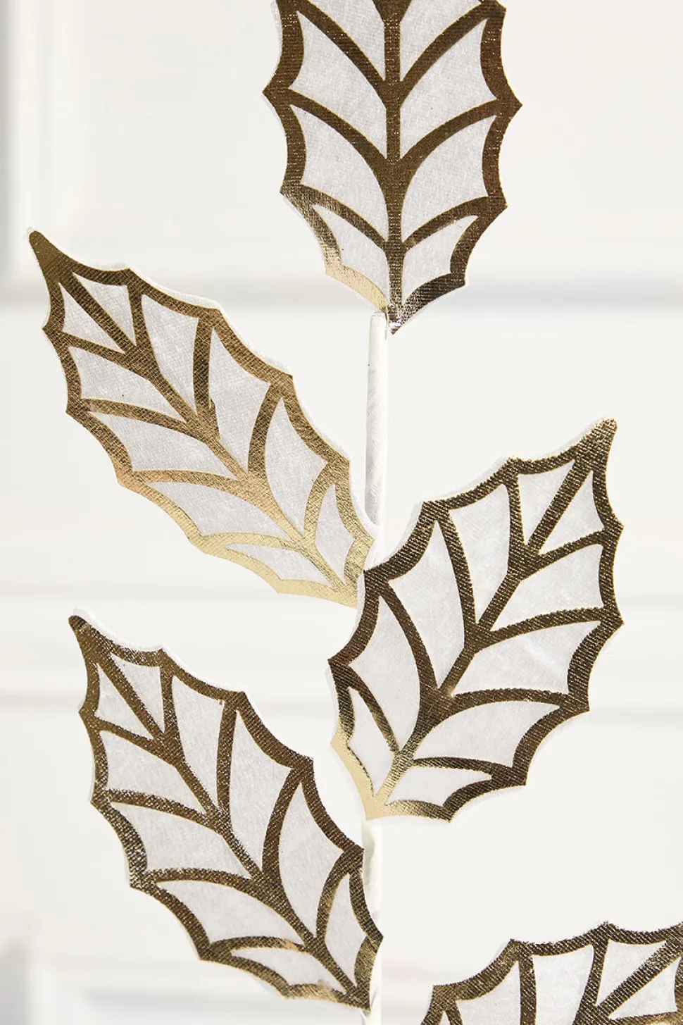 20" Ivory & Gold Metallic Leaf Spray