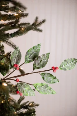 29” Leaf Berry Spray