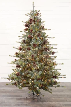 7.5' Mammoth Pine Christmas Tree with 900 Lights