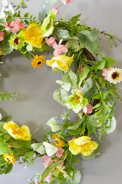24" Mixed Flower Wreath