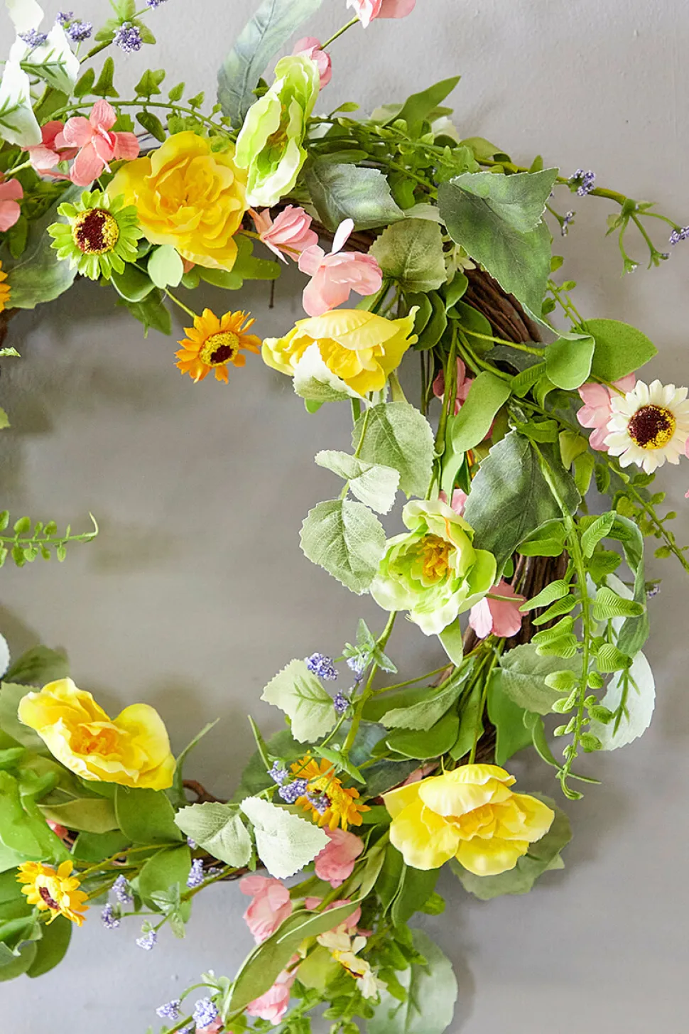24" Mixed Flower Wreath