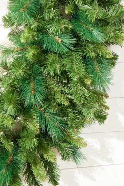 48" Montana Pine Wreath