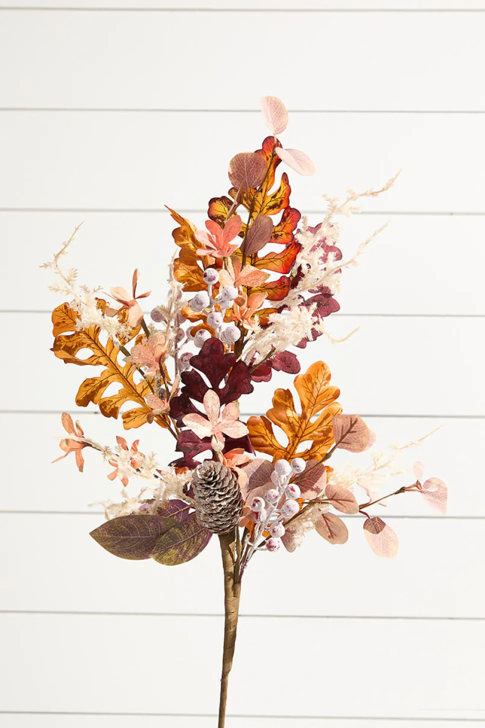 28" Natural Leaf Berry Cone Spray
