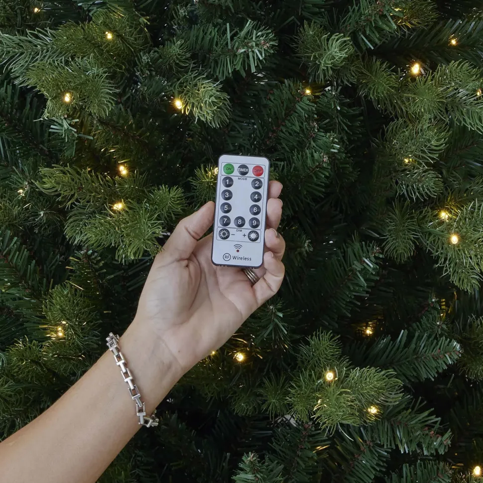 7' Palmetto LED Pine Tree