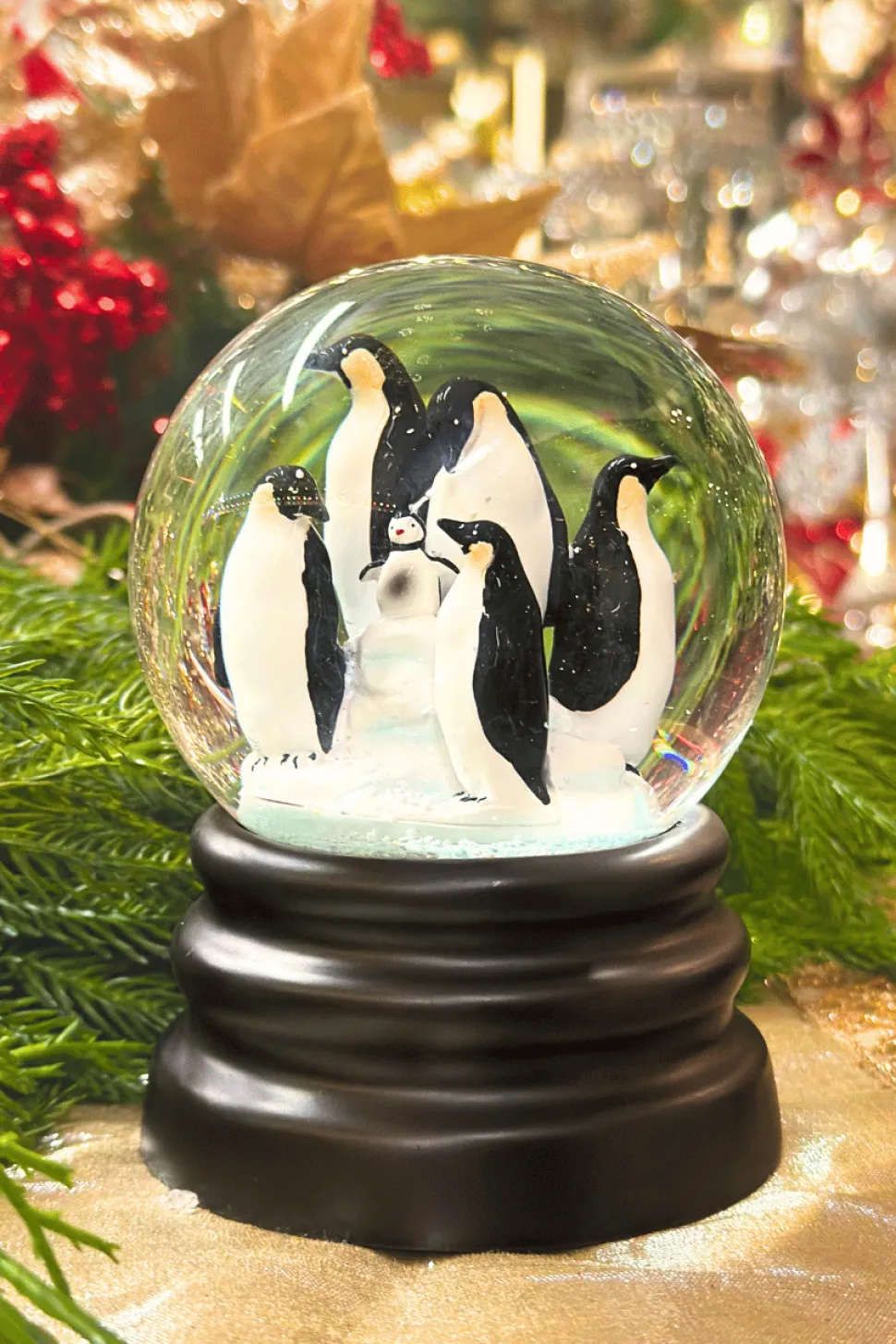 8" Penguin or Cardinal Snow Globe
