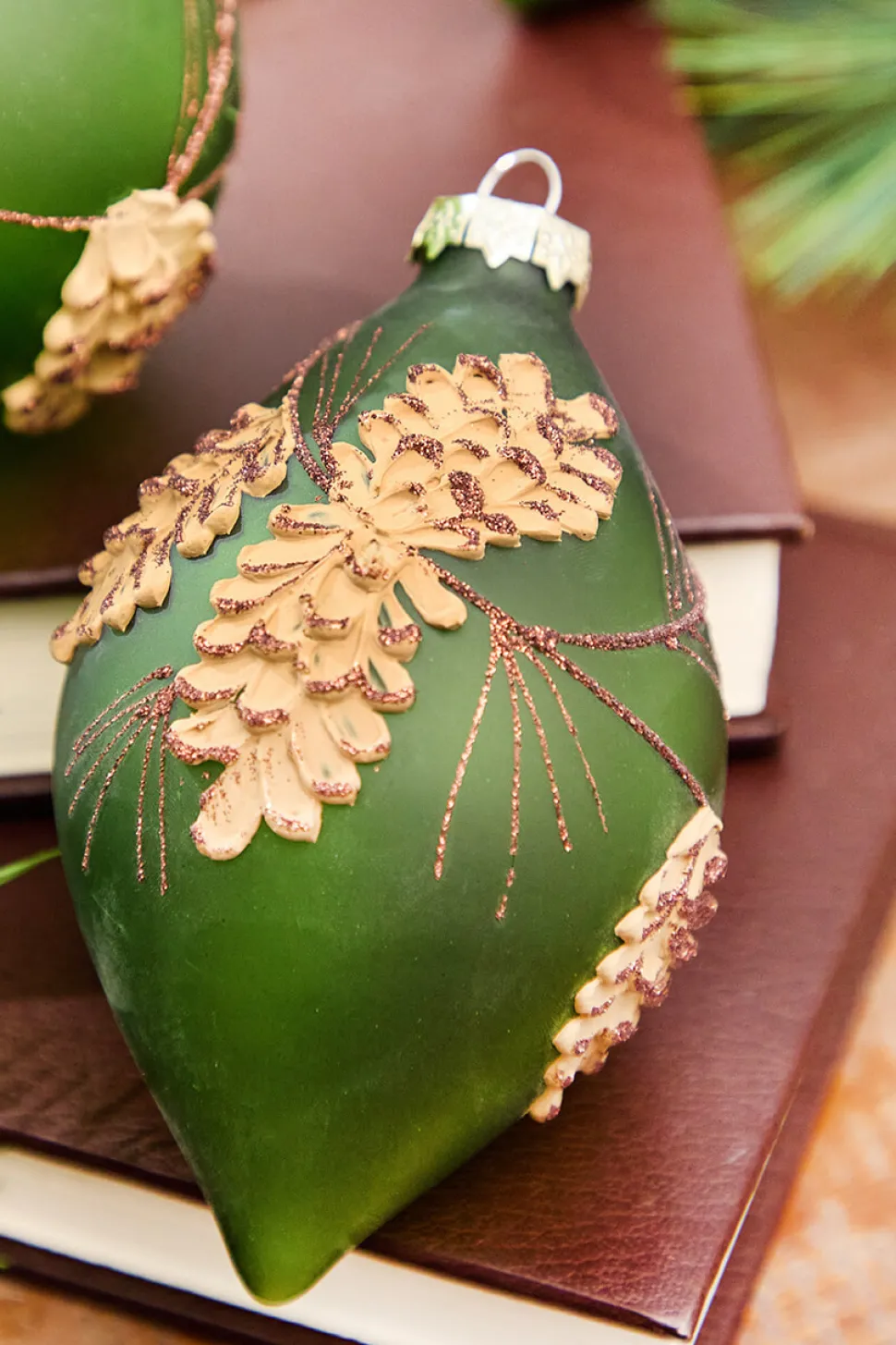 4" - 6" Pinecone Glitter Glass Ornament