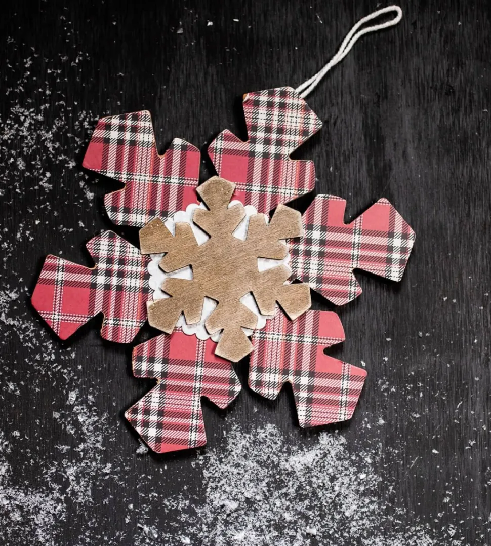 Plaid Snowflakes Christmas Ornaments