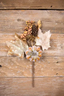 15” Pumpkin Berry Spray