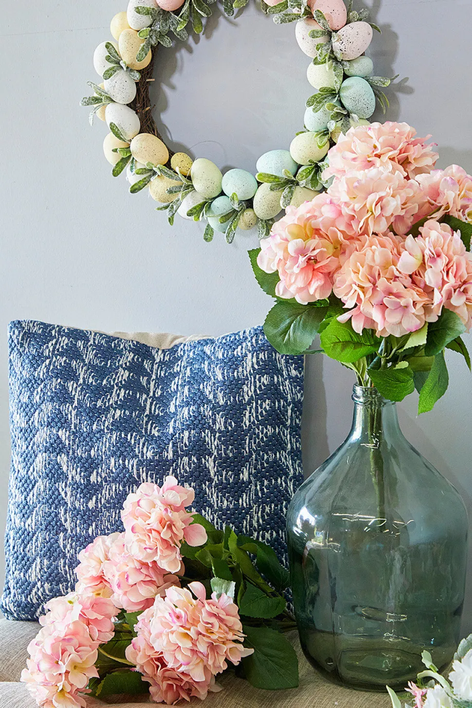 18" Recycled Polyester, Blue And Ivory Pattern Pillow with Polyester Fill