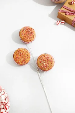 28” Red and White Peppermint Stripe Macaron Waffle Spray
