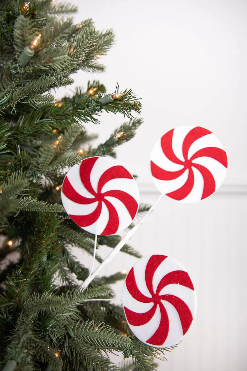 20” Red and White Peppermint Swirl Stem