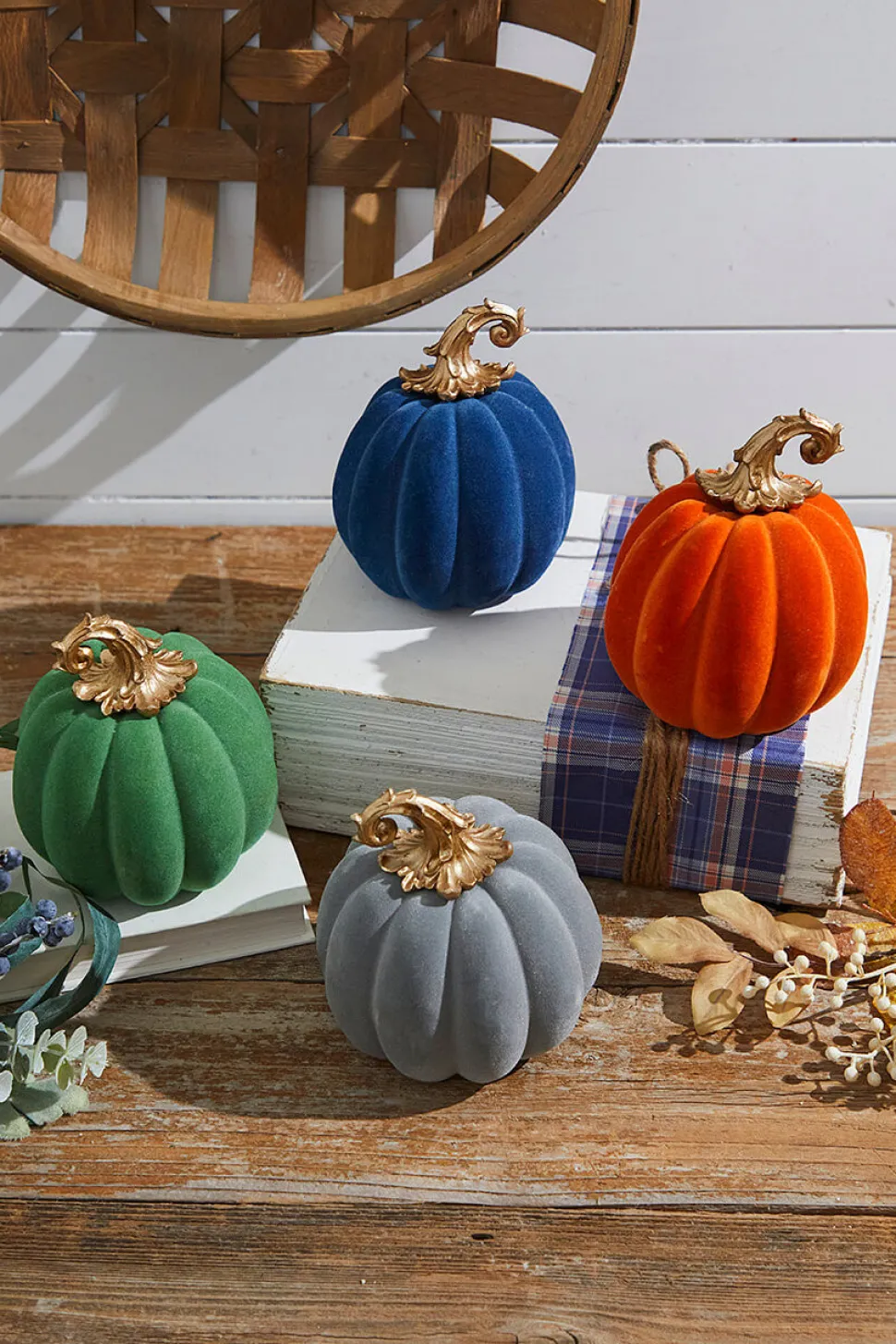 6" Resin & Felt Harvest Pumpkin