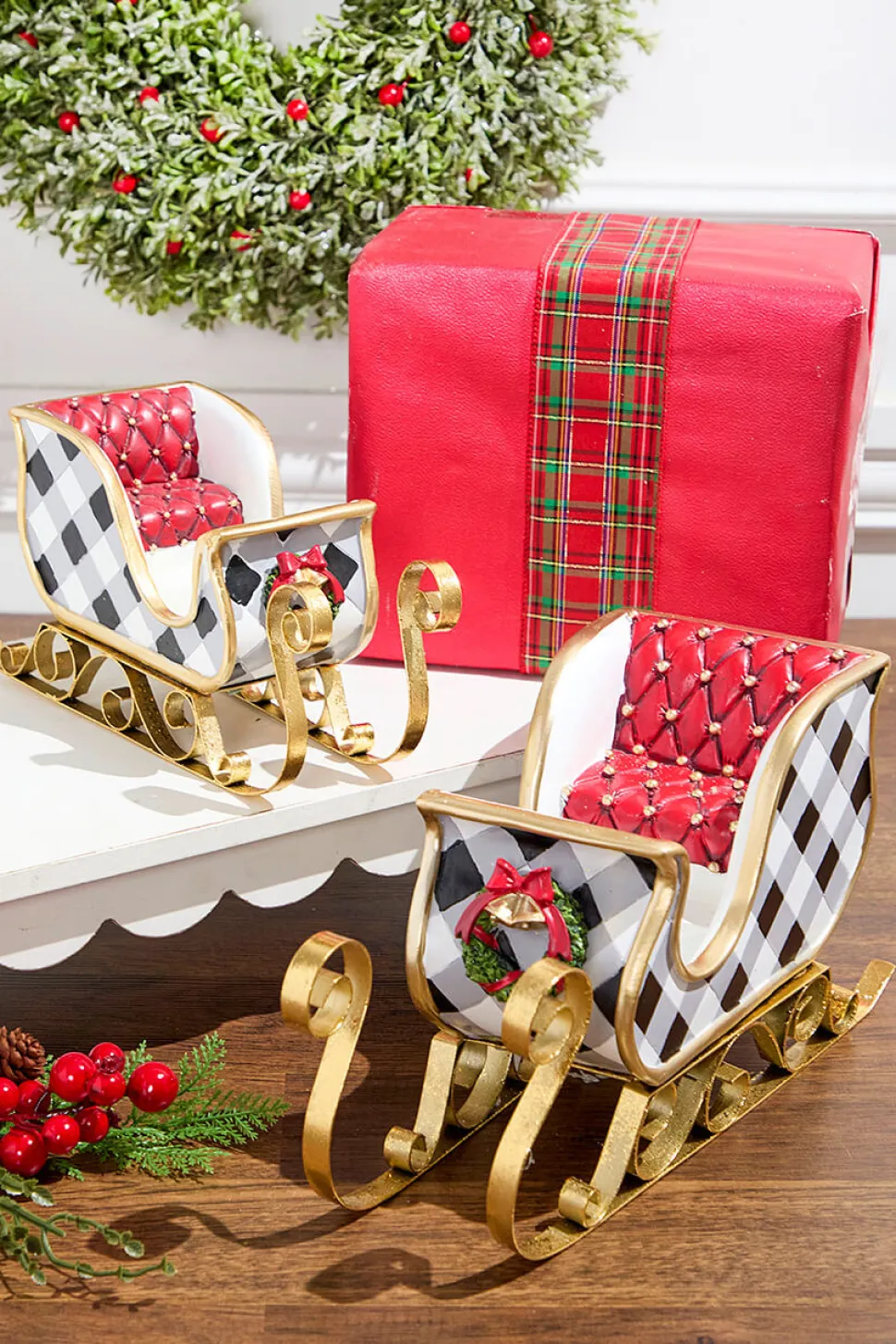 Resin & Metal Holiday Sleigh, White - Set Of 2