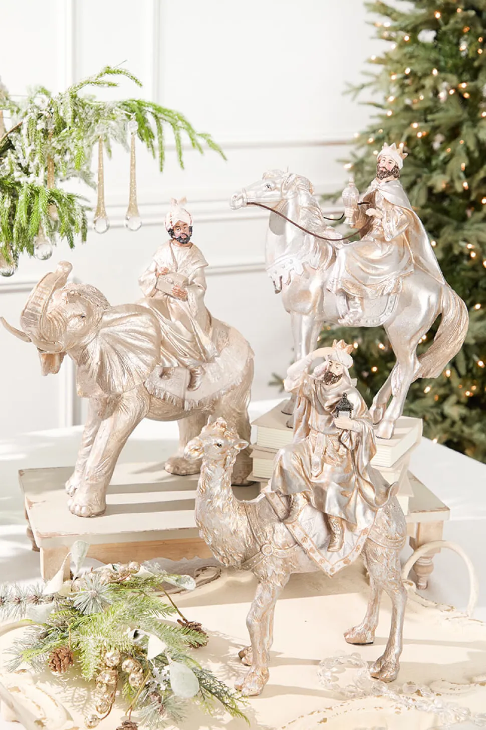 16" Resin Renaissance Three Kings with Animals - Set of 3