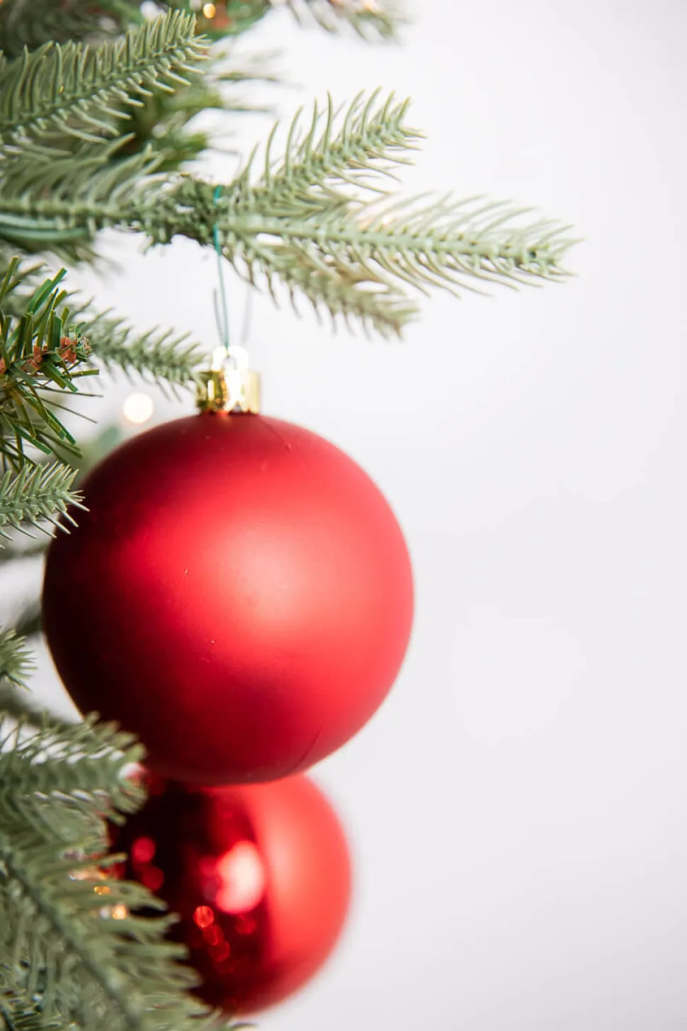 3.1” Shiny/Matte Christmas Red Shatterproof Ornaments - Set of 6