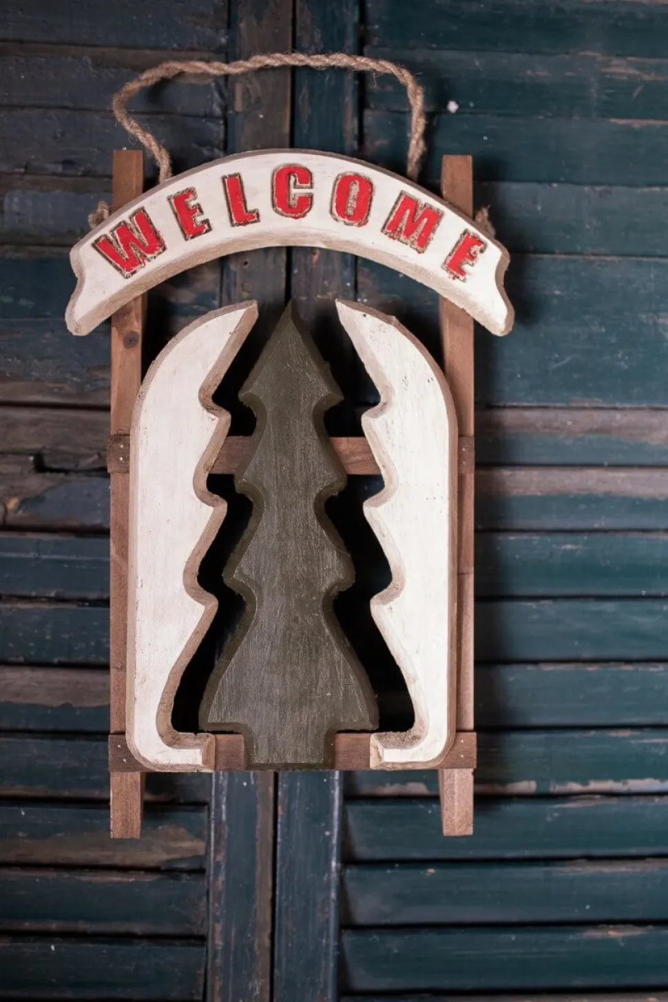 Sled with Embedded Tree Décor