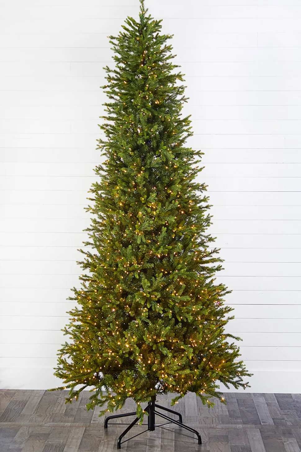 10' Slim Southern Fir with 2000 3mm Lights