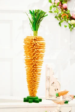 20" Small Standing Carrot