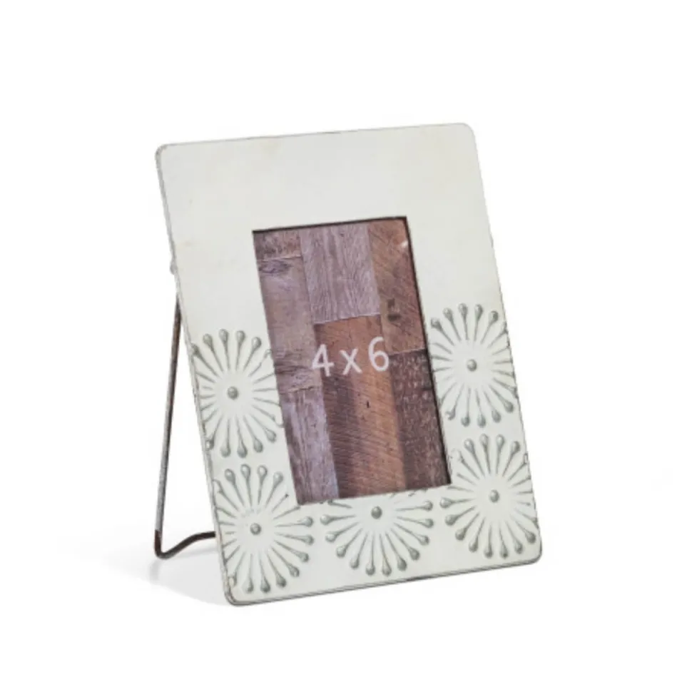9" White and Grey Metal 4x6 Picture Frame