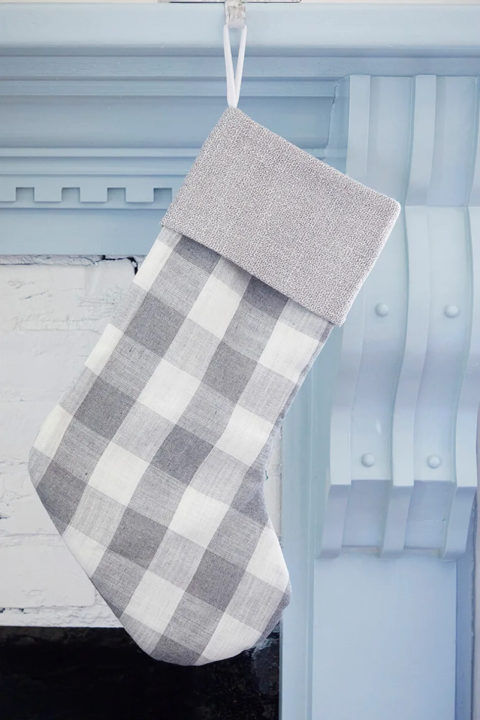 White & Gray Checkered Stocking