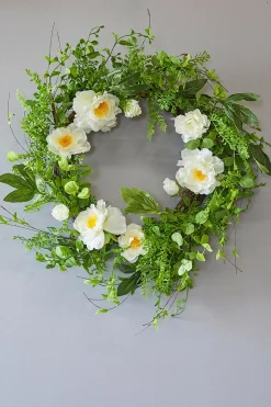 30" White Peony Wreath