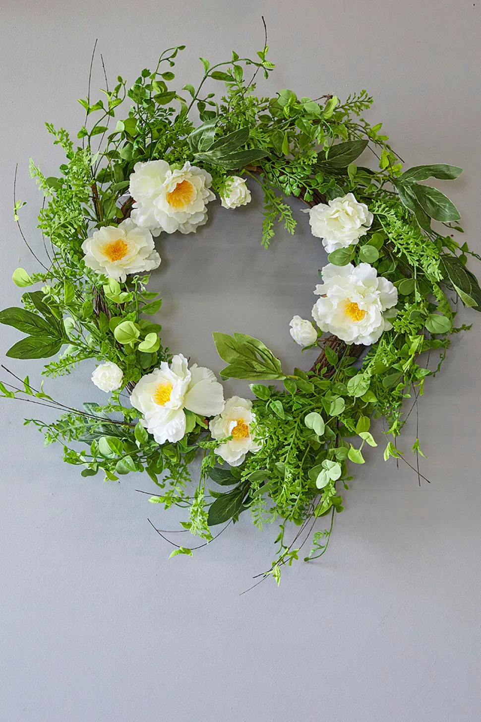 30" White Peony Wreath