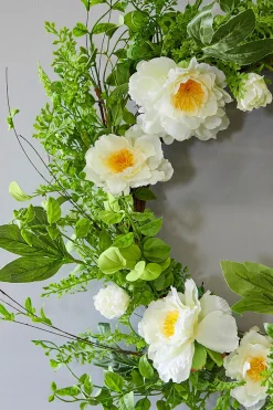 30" White Peony Wreath